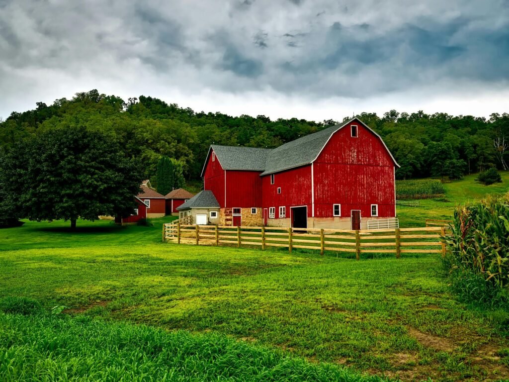 Green valley farm house binary Infra